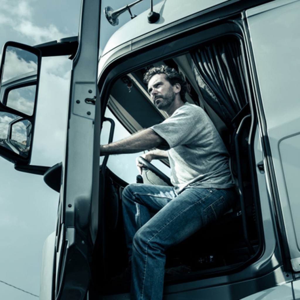 PROFESSION TRUCK DRIVER. FIND OUT THE BENEFITS