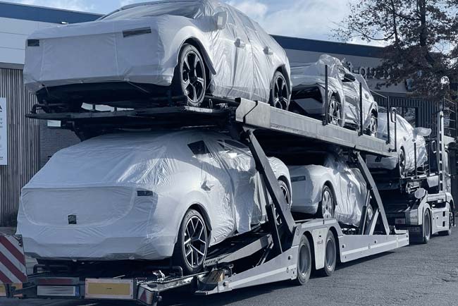 Trasauto and car transport on car transporters